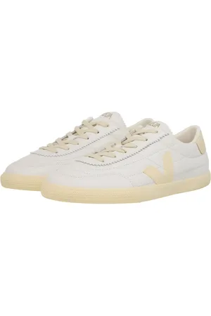 Veja Sneakers, Panenka en