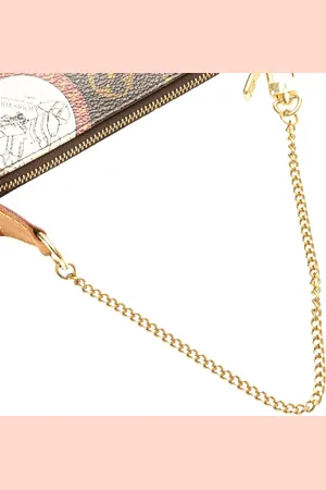 LOUIS VUITTON Petits sacs à main, 2008 Monogram Patch Mini Pochette Accessoires en