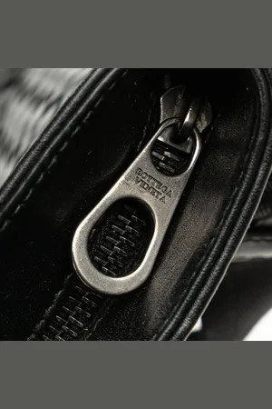 Bottega Veneta Sacs bandoulière, 2012-2024 Leather Intrecciato Crossbody en