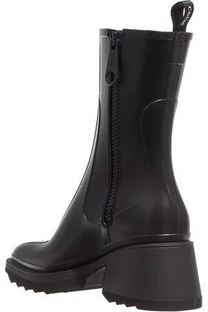 Chloé Bottes & Bottines, Betty en