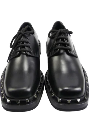 VALENTINO GARAVANI Escarpins, Stringata bassa nera con borchie en