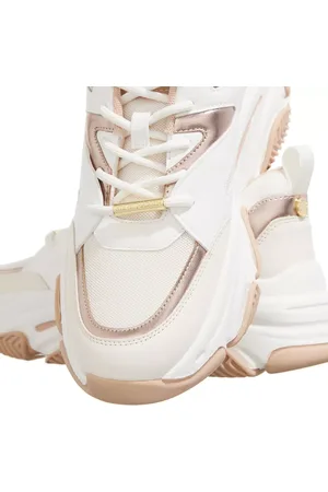 Steve Madden Sneakers, Progressive en