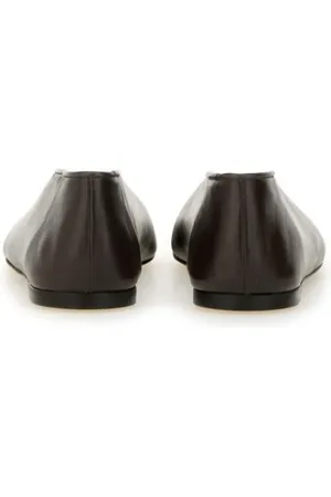 Moschino "Duck" Dancer Leather Flats en