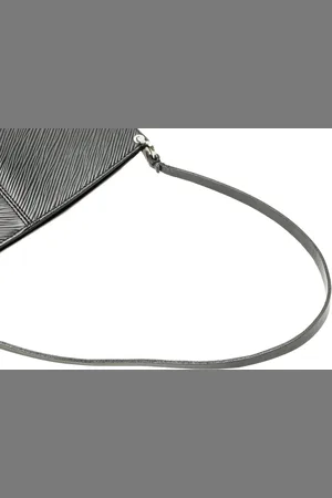 LOUIS VUITTON Sacs bandoulière, 2003 Epi Demi Lune Pochette en