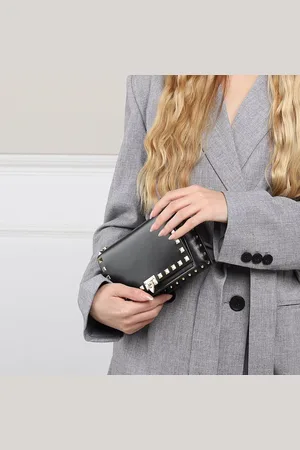 VALENTINO GARAVANI Sacs bandoulière, Rockstud Bag In Calfskin en