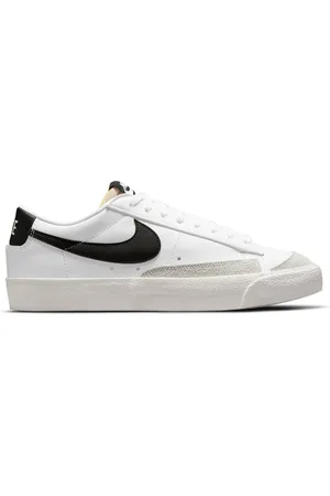 Nike Baskets femme Blazer Low