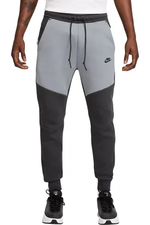 Nike Jogging Tech