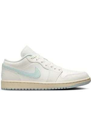 Nike Baskets femme Air Jordan 1 Low