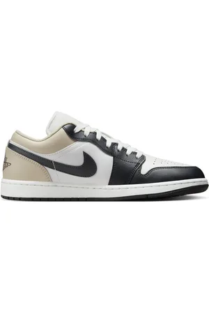 Nike Baskets Air Jordan 1 Low