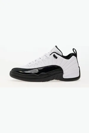 Jordan Baskets Air 12 Retro Low / Black-Metallic Silver EUR 45