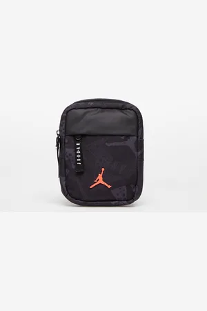 Jordan Sac Airborne Hip Bag / Infrared 0,5l