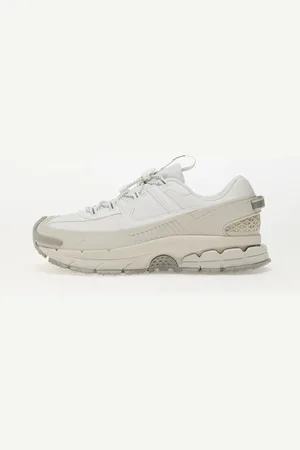 Nike Baskets Zoom Vomero Roam / -Light Bone EUR 44
