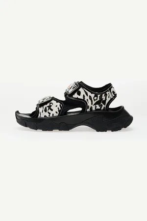 adidas Baskets adidas x Stella McCartney Hika Sandal Ca / Core Black/ Utility Black EUR 37