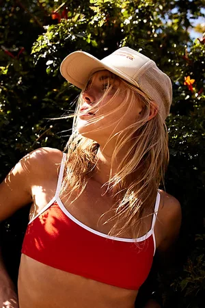 GNASH Swim GNASH Towelling Crop Bikini Top par en , pour femme chez Free People