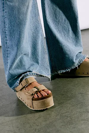 Intentionally blank Rule Breaker Flatform Sandals par en , pour femme taille: EU 40 chez Free People
