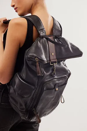 Free People Brigade Leather Backpack par en Noir, pour femme chez Free People