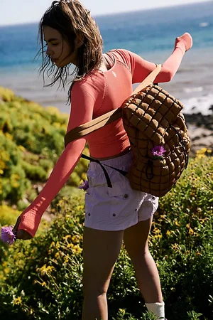 FP Movement Quilted Hiker Pack par en Toffee, pour femme chez Free People