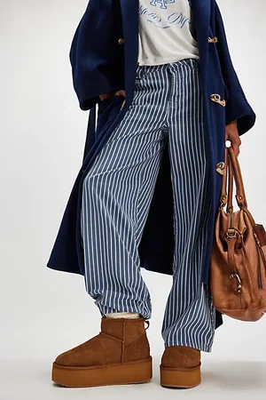 Emu Bottes Plateforme Micro Stinger EMU par en , pour femme taille: US 6 chez Free People