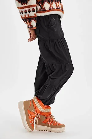 Pajar Bottes de neige Galaxy en , pour femme taille: US 6 chez Free People