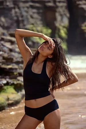 ZIAH Débardeur de bain asymétrique en , pour femme taille: US 6 chez Free People