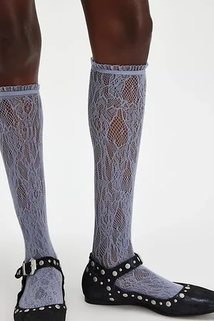 hansel from basel Chaussettes Hautes en Dentelle Lovers par en , pour femme chez Free People