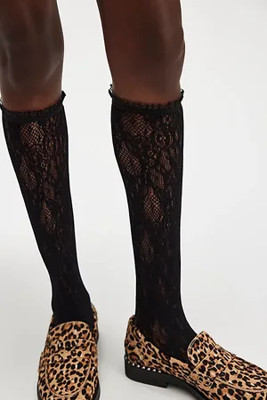 hansel from basel Chaussettes Hautes en Dentelle Lovers par en , pour femme chez Free People