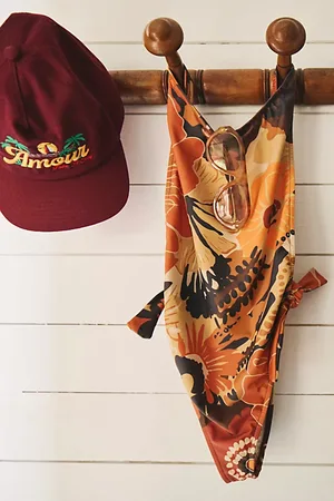 free-est The Pamela Printed One-Piece Swimsuit en , pour femme chez Free People