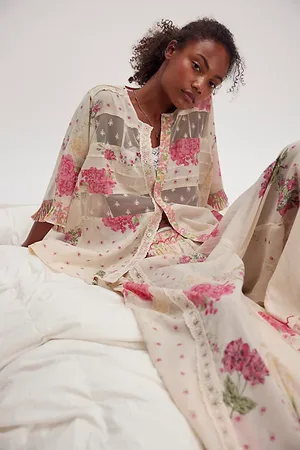 Free People Hey Lover Printed Sleep Shirt par en , pour femme chez Free People