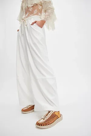 Keen Baskets Tissées Uneek en , pour femme taille: US 8 chez Free People
