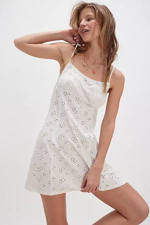 Free People Mini Nuisette Full Bloom par en , pour femme chez Free People