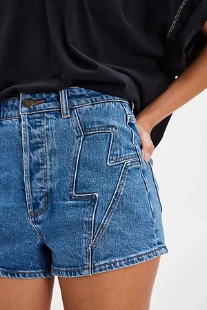 Rollas Shorts ACDC Original Lightening en , pour femme taille: 24 chez Free People