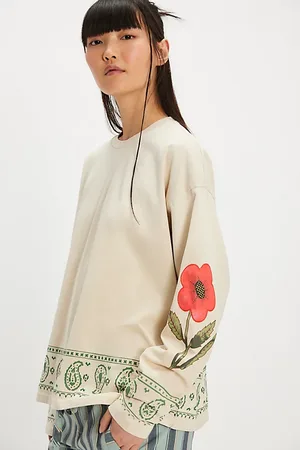 Found Manche Longue Brodée Folklore en , pour femme taille: XL chez Free People