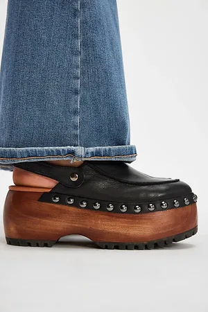 Free People Sabots Plateforme Everette par en , pour femme taille: US 7 chez Free People