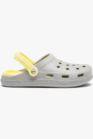 Gémo Mules de piscine garçon style sabot et bicolores