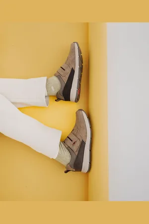 RELIFE Baskets basses confort à scratch homme -
