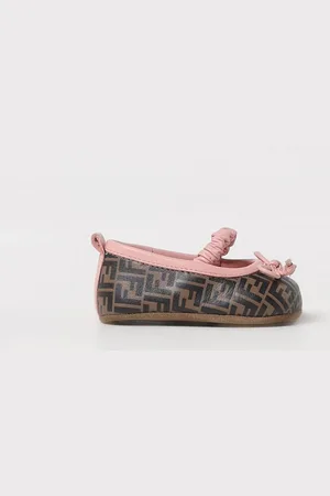 Fendi Chaussures Enfant couleur