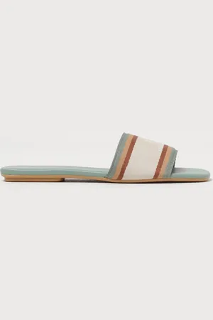 Armani Exchange Sandales Plates Femme couleur