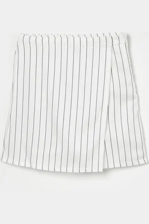 DKNY Pantalon Court Enfant couleur