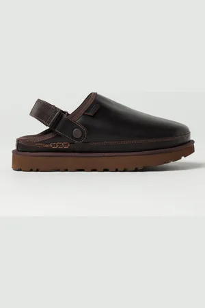 UGG Chaussures Femme couleur