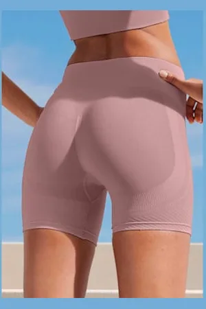 Lascana Short fonctionnel short sans coutures avec structure côtelée et effet moulant -