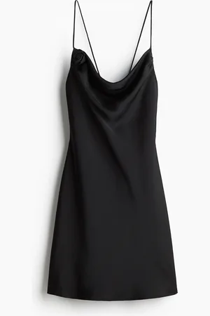 H&M Robe combinaison en satin avec détail à nouer