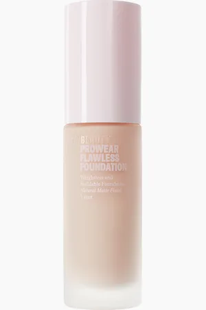 H&M Prowear Flawless Foundation