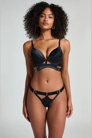 Hunkemöller String Colete