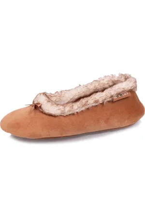 Isotoner Chaussons ballerines Femme