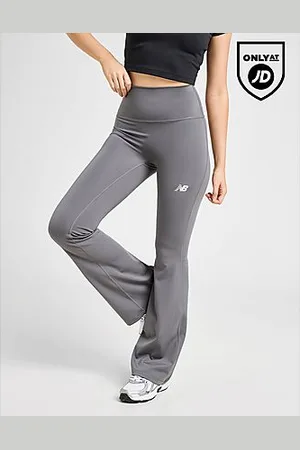 New Balance Legging Flare Essential -