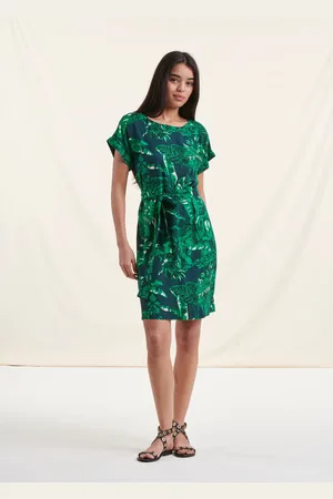 La Fee Maraboutee Robe courte verte manches courtes et encolure bateau