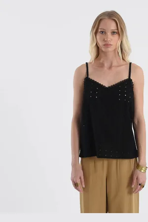 Molly Bracken Top Crochet Fines Bretelles