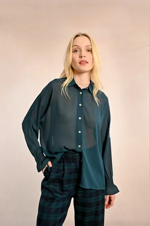Molly Bracken Chemise À Manches Longues Semi-transparente