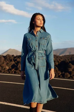 La Petite Etoile Robe Chemise Midi En Denim Stone Renly