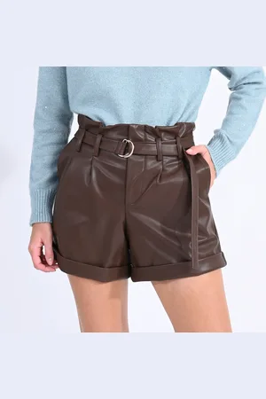 Molly Bracken Short Simili Avec Ceinture